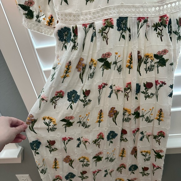 Super Rare Anthropologie Embroidered Dress - Picture 3 of 5
